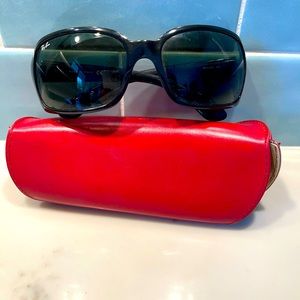 Black Oversized Ray-Ban Sunglasses